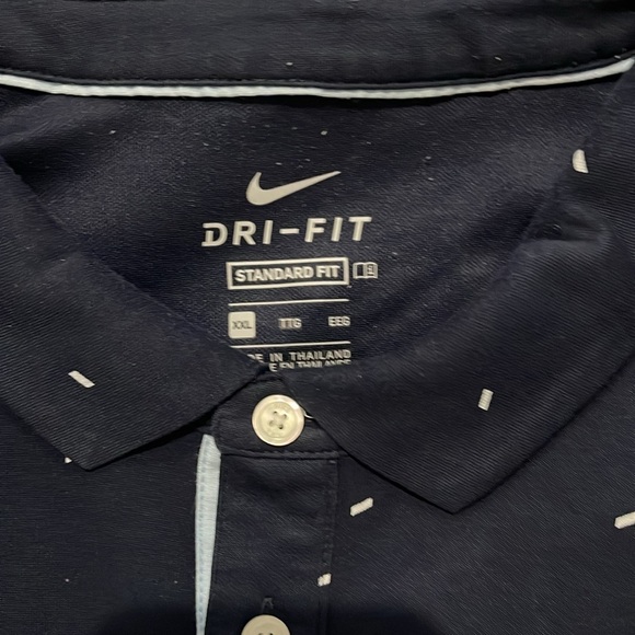 Nike golf shirt - Picture 2 of 4